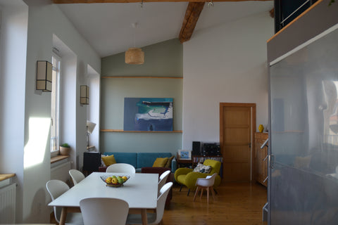 Bel appartement familial doté pouvant accueillir une famille situé en plein coeu Lyon, France Bel appartement Canut en plein coeur de Lyon 4ème Entire rental unit vacation rental 53301381