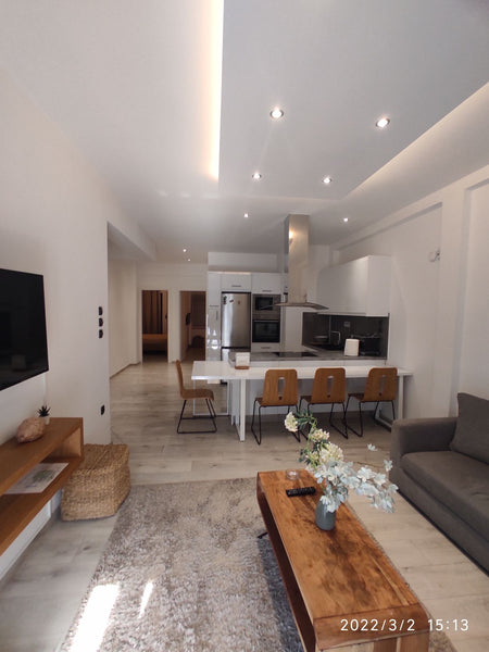 Enjoy an elegant, luxurious and spacious home, at a convenient location.<br /><b Limassol, Limassol, Cyprus Kallithea Luxury Home Entire rental unit vacation rental 573897938185631665