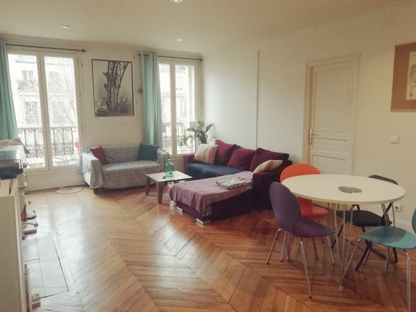 Good size and sunny room equipped with a double bed. The appartment is spacious  Paris, France Huge place available in the heart of Paris Private room in rental unit vacation rental 21747143