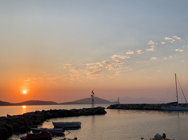 Our Hotel is located in the beautiful bay of Ag Antonios. Only 20 metres away fr  Sunset Hotel Tilos - 2 Single beds - Balcony Private room in bed and breakfast vacation rental 40400591