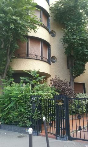 ENTREE SEJOUR CHAMBRE PLACARDS CUISINE SEPAREE EQUIPEE SALLE DE BAINS LAVABO ET   GRAND 2 PIECES 50M2 MONTPARNASSE Entire rental unit vacation rental 8803178