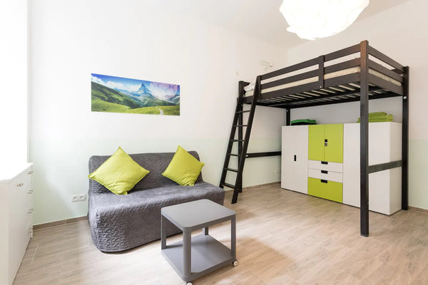 Recently renewed, the appartment is situated in the 12th district of Vienna. Aro Vienna, Austria Apartment for friends & family close to Schönbrunn Entire vacation home vacation rental 623168764976064185