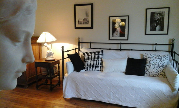 Cœur du Marais (Métro St Paul), 5è étage, asc. Gde chambre, vue dégagée sur jard  Chambre calme & ensoleillée Private room in rental unit vacation rental 11092501