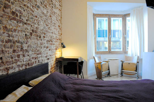 90 days minimum stay / should start around first day of availability.<br />At 2  Paris, France Exquisite Stay in Brussels! Entire rental unit vacation rental 16183626