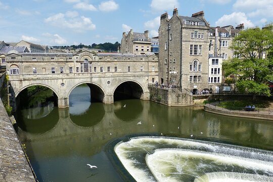 Bath Private Guided Walking Tour  Private Tours and Travel Guide Europe London CITY Bath Destination Tour