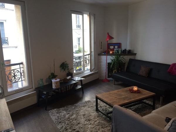 Welcome to Montmartre Village and this charming loft, 55 m2 with 2 bedrooms. The Sydney, Australia The perfect loft in Montmartre Entire rental unit vacation rental 4963855