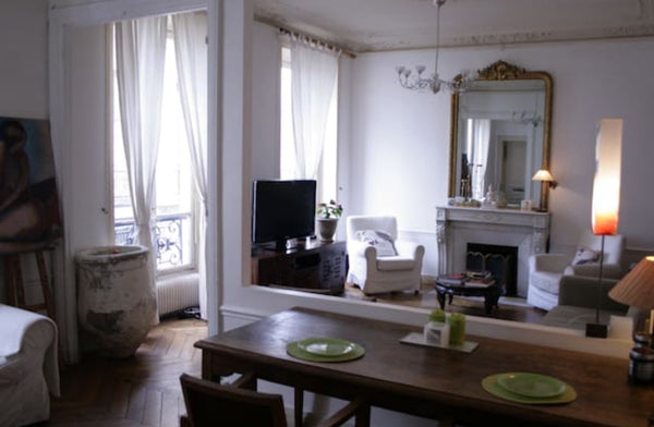 Absolutely desinfected, gel equipped and airy spaces.<br />An Exclusive charming Paris, France Clean Central Exclusive 120m Ile Saint Louis Entire rental unit vacation rental 28654586