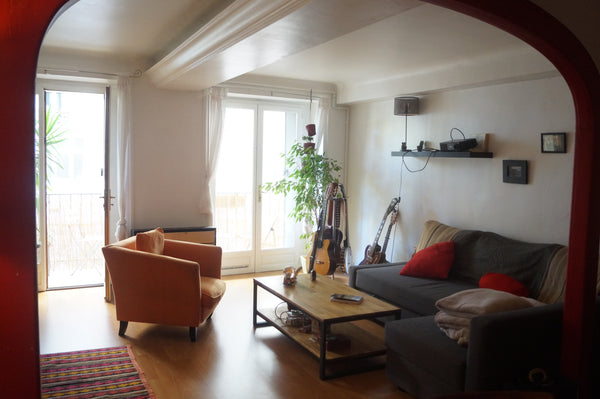 Nous louons notre appartement (85m2) au cœur du quartier historique des pentes d Lyon, France Grand appart pentes de la X-Rousse Entire rental unit vacation rental 9224202
