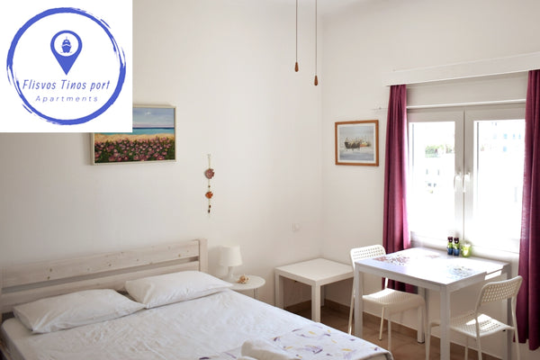 Perfectly located, (1 double bed) in the town (Chora) of Tinos island! Everythin Athens, Greece Quiet studio at Tinos Port Entire rental unit vacation rental 14725573