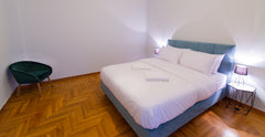Develop Trust has been awarded with the superhost status ever since it started o GR [Bonni] -Cosy Apt, next to Syntagma square ! Entire rental unit vacation rental 42596148