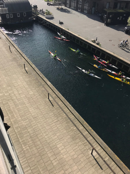 Apartamento en Copenhagen V salón cocina, amplio balcón con vistas al canal, lad Copenhagen, Denmark Bonito Apartamento en Copenhagen Entire rental unit vacation rental 38948313