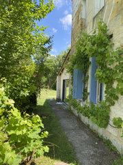 Détendez-vous dans ce logement unique et tranquille, à la fois dans le centre de Gradignan, France Grande maison calme Entire home vacation rental 635251049853804546