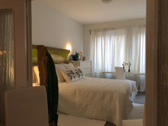 Beautifully decorated apartment on the top floor, located in the quartier Magrit  Surrealism's Hotspot - Apartment with gym Entire rental unit vacation rental 37198520