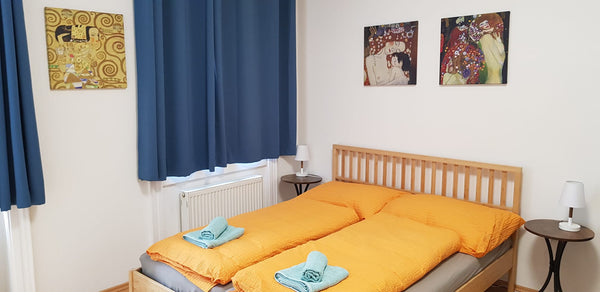 Chill out in this calm, stylish space. Full of verve, Rudolfsheim-Fünfhaus is a  Vienna, Austria Near Schönbrunn, 9 min U3 ride to Historic Center! Entire condo vacation rental 632535897246659319