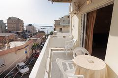 For more information,please check Seaside apartment in Chania(1)!!<br /><br /><b Greece Seaside apartment in Chania(2) Entire condo vacation rental 49321177