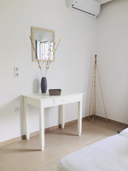 This bright and welcoming appartment is located at the heart of Heraklion city.  Heraklion, Greece Elegant  House ! Entire rental unit vacation rental 22331117