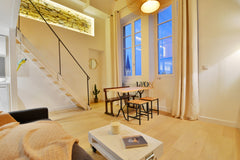 A very cosy apartment located in the heart of Lyons old city. This fully renovat Lyon, France Le Georges Entire rental unit vacation rental 21655068