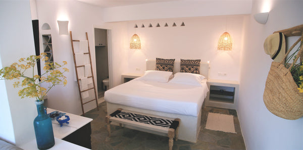 The apartment has been thoughtfully designed and constructed to give you the fee Porto Rafti, Greece Saffron Boutique -