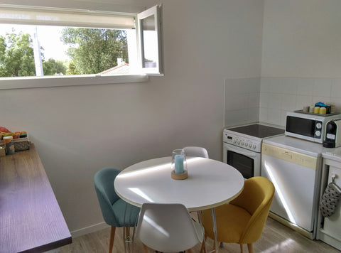 Appartement de 60m² situé sur la commune d'Ambarès et Lagrave, tout proche de la Ambarès-et-Lagrave, France Appartement proche de Bordeaux Entire condo vacation rental 25051904