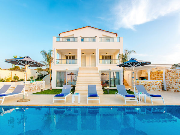 Welcome to a new way of luxurious living! <br />Villa Bella Helena combines thro Rethimnon, Greece Luxury villa , 12 persons, near Heraklion city the Entire villa vacation rental 15810195