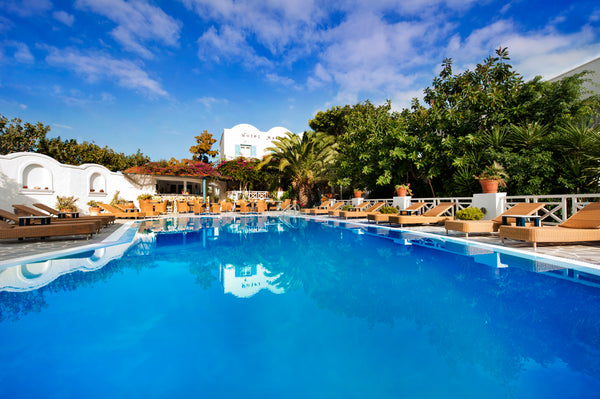 Hotel Matina is a 3 stars boutique family hotel in a quiet garden with swimming  Kamari, Greece Double Room - Hotel Matina 3*** in Kamari Beach Room in boutique hotel vacation rental 4102712