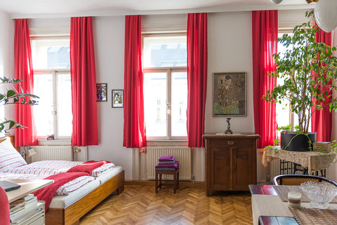 Within our 140m2  maisonette you will live on the upper floor in a cosy, spaciou Vienna, Austria ღ Sunny City ART NOUVEAU Charme + terrace Private room in rental unit vacation rental 6286448