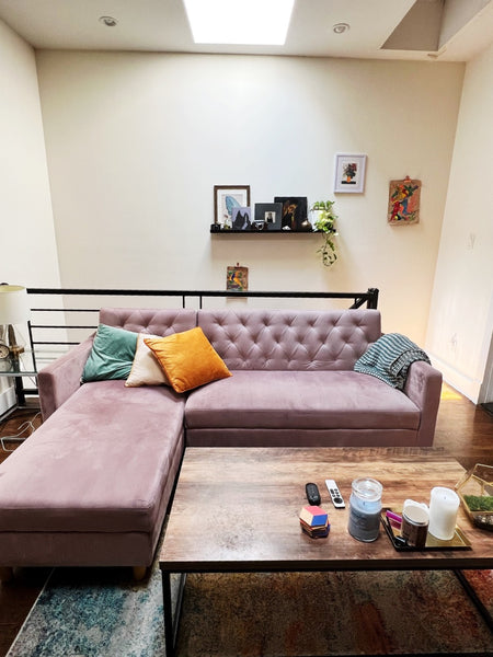Come stay in the neighborhood of Bushwick, Brooklyn, in our 2 floor sunny browns New York, NY Rental unit in Brooklyn · 2 bedrooms · 2 beds · 2 baths Entire rental unit vacation rental 960202908461149903