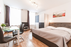 Ob Familienbesuche, Geschäftsreise, Urlaub, Besuch von Freunden oder einfach nur Vienna, Austria CheckVienna - Puchsbaumgasse Large Entire rental unit vacation rental 23558406