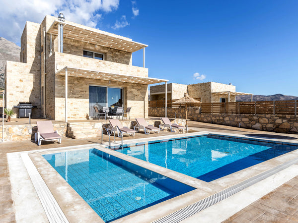 Note: You can directly book the best price if your travel dates are available, a Cyprus Lefkopetra for 8 persons Entire home vacation rental 50094469
