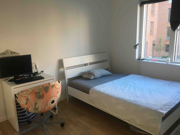 Nice room in Valby, in a quiet neighborhood<br /><br /><b>The space</b><br />Sha Copenhagen, Denmark Prívate room in Valby Private room in rental unit vacation rental 49229459