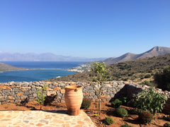 The house has the facilities necessary for a comfortable and memorable vacation. Saint Albans, United Kingdom Apartment 1 with views of Elounda Entire rental unit vacation rental 6809761