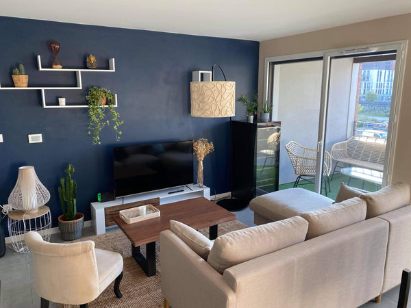 Bel appartement au pied du métro Jean Jaurès avec grand espace extérieur (10 m²  Lyon, France Appartement neuf avec bel espace extérieur Entire rental unit vacation rental 52766920