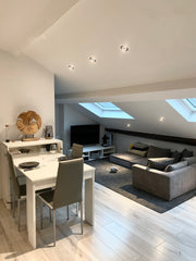 Profitez de ce studio avec une superbe vue sur Fourvière. Logement idéal pour un  Studio avec vue sur Fourvière idéal pour un couple Entire rental unit vacation rental 52011770