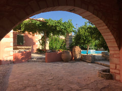 Vakantiehuis "Spiti Athinà is een heerlijk vakantiehuis voor 6 personen met een  Horebeke, Belgium Vakantiehuis "Spiti Athina" Entire villa vacation rental 15000534