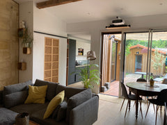 Belle échoppe située à begles à 150 mètres du tramway ( ligne C gare saint Jean  Bordeaux, France Belle Echoppe  avec terrasse et jardin de ville Entire townhouse vacation rental 50294984