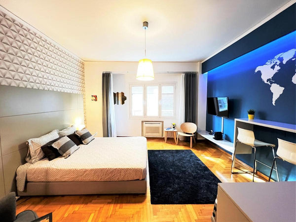 Free parking is available on the street. Families with children are welcome. Pet DE Lavish Studio close to City Centre with Wi-Fi Entire rental unit vacation rental 592509485101217437