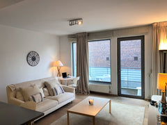 Bright & spacious apartment in the most upmarket area of Brussels. Located in Ix Ixelles, Belgium Luxury 2 Bed | Large Terrace | Heart of Brussels Entire rental unit vacation rental 47111938
