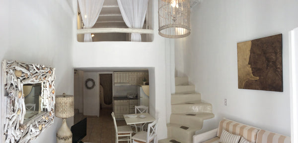 This apartment is part of the Navy Blue Suites, a complex of luxury apartments l Athens, Greece Navy Blue - Family apartment - split level (B6) Entire rental unit vacation rental 4116483