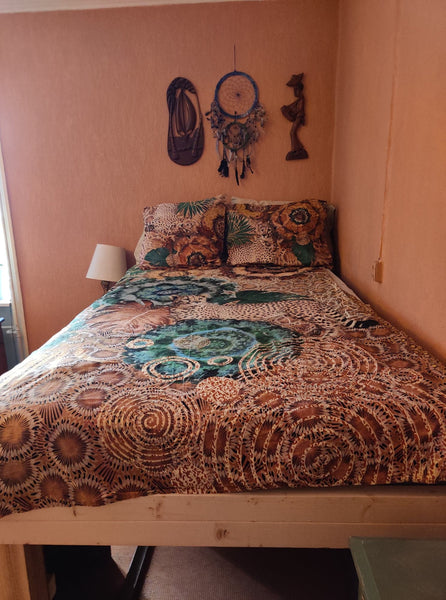 Cosy room with quaint furniture. You´ll be sleeping in a platform bed, 120cm wid Copenhagen, Denmark Quaint room in Amager Private room in rental unit vacation rental 22332086