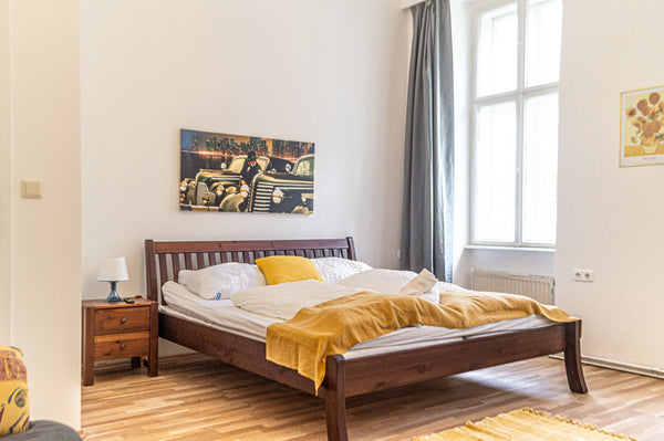 Eine hübsches Zimmer mit Gemeinschaftsbad in der Nähe von Wiener Stadthalle Lugn  adorable 1BR with shared bathroom Private room in rental unit vacation rental 558520675644560429