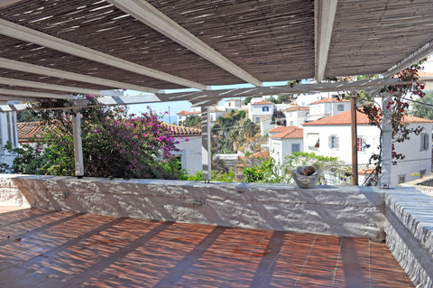 <b>The space</b><br />OUSE IN HYDRA <br /> <br /> <br />The house is in the vill GR Villa Avra Private room in villa vacation rental 1192681