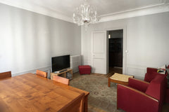 immeuble calme idéalement situé pour la visite de Paris , appartement de 85 m2 a Toulouse, France appartement 12 ème arrondissement Entire rental unit vacation rental 21179943