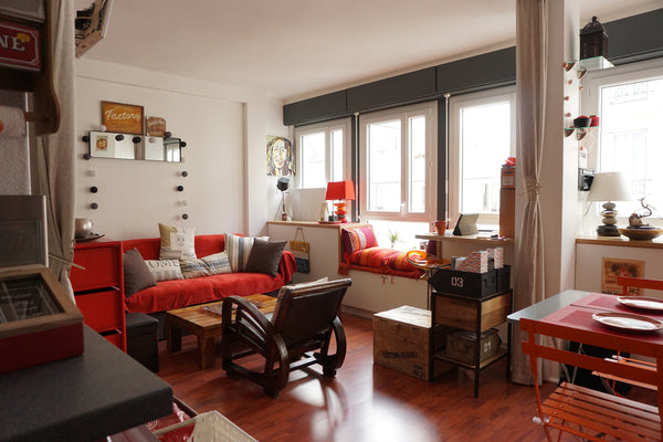 39 squared meters, renovated, bright, tastefully and colorfully decorated flat i Paris, France Lovely & cosy flat in Montmartre Entire rental unit vacation rental 10962942