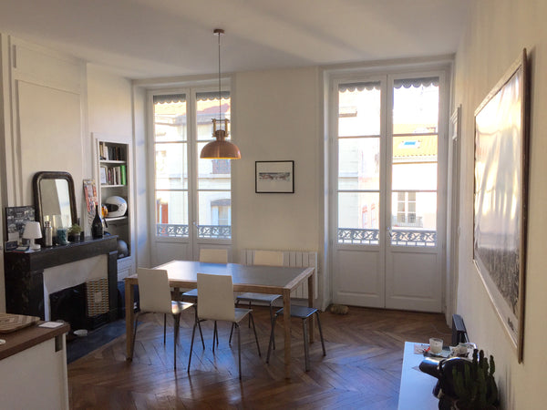En plein cœur du centre ville de Lyon, niché entre les Cordeliers et les Terreau Lyon, France Bel appartement de 75m2 au cœur de Lyon 1er Entire rental unit vacation rental 21857801