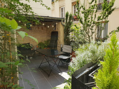 Live at home like Parisians ! Clean, quiet, comfortable and recently renovated i Paris, France Stylish & family nice roof 2 BR near North station Entire rental unit vacation rental 5187957