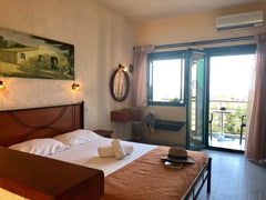 In a friendly, natural environment,"Savory Ap." (1st floor) is surrounded by flo  Pelekita Flora "Savory Ap." (1st floor) Entire rental unit vacation rental 3824607