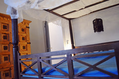 Deze Zanzibar bevindt zich in een groot authentiek herenhuis met 7 slaapkamers,  Malle, Belgium Zanzibar bedroom in an authentic mansion Private room in townhouse vacation rental 29975505