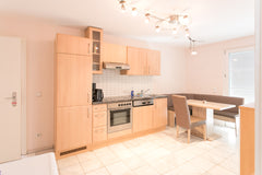 Quiet apartment for 6 people with paid parking (reservation needed). There are s Vienna, Austria Apartment L10 for up to 6 people with paid parking Entire rental unit vacation rental 22364529