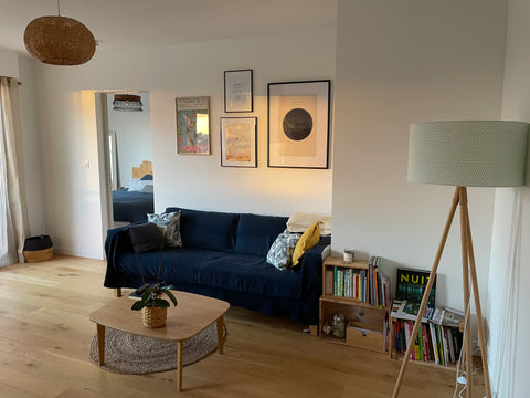 À quelques pas du jardin public, cet appartement de 38m2 a été entièrement rénov Bordeaux, France T2 a deux pas du jardin public avec parking privé Entire condo vacation rental 53318850