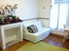Charming and warm apt, Gambetta.35sqm,on courtyard.<br />Completely renewed.<br  Paris, France Charming and warm, heart of 20e arr Entire rental unit vacation rental 9484197